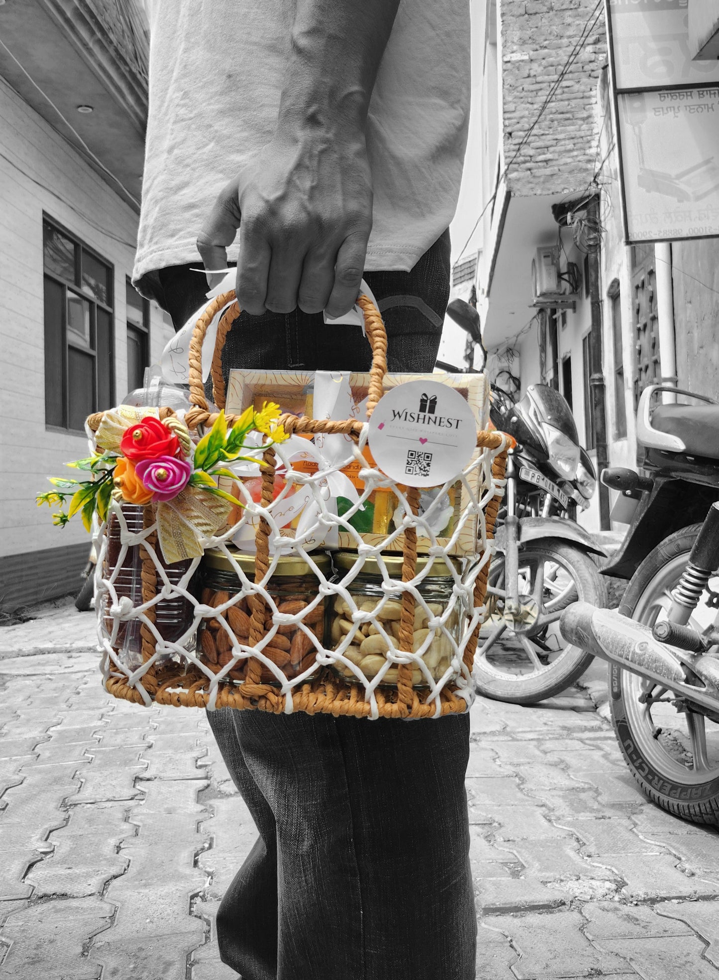 WISHNEST Gift Basket